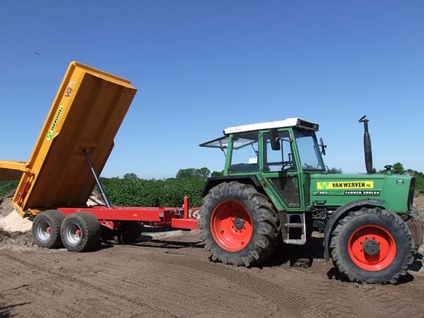 Trekker met dumper (5 m3)